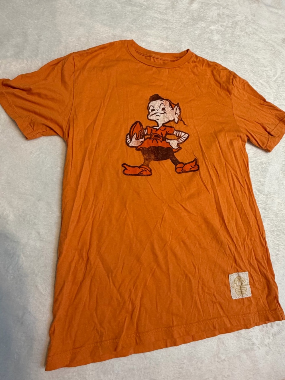 Retro Sport Cleveland Browns Brownie the Elf Orange T-Shirt Adult Small NFL